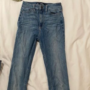 Your Hollister skinny jeans high rise